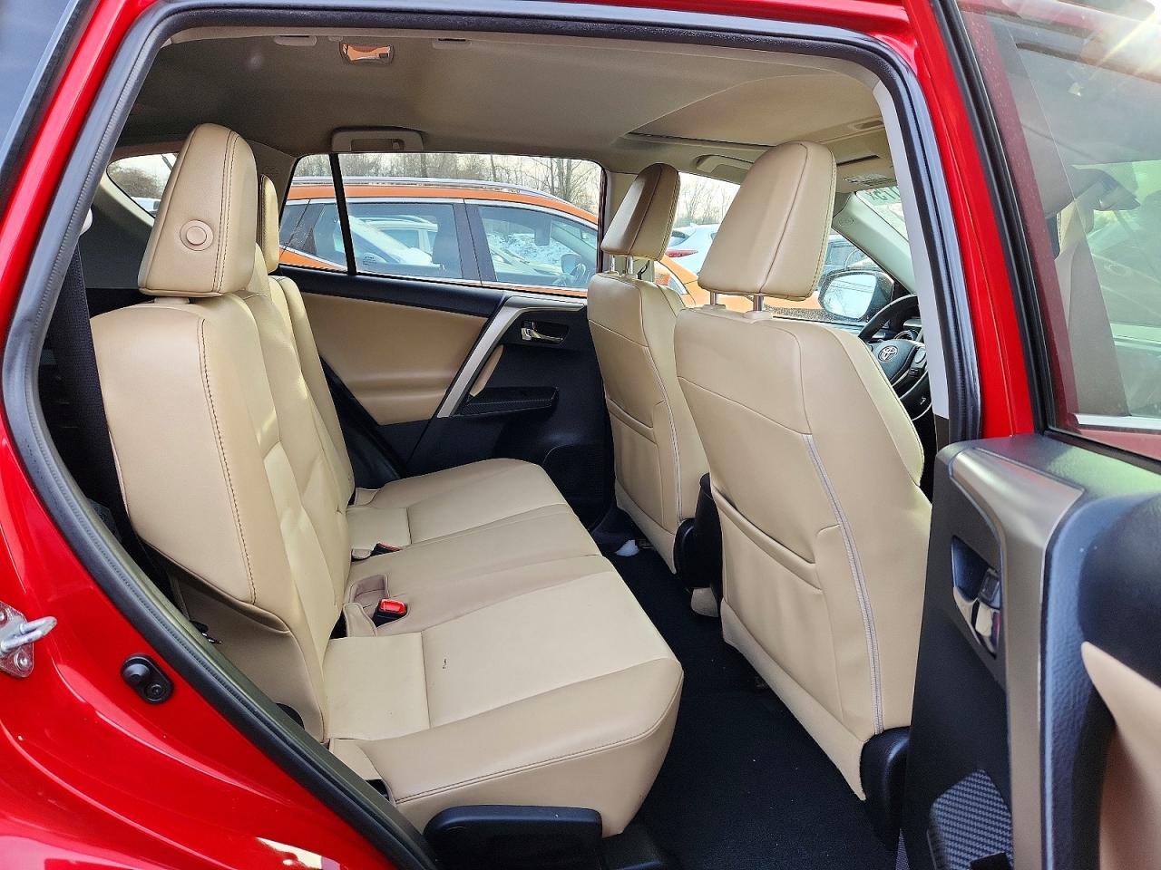 2014 TOYOTA RAV4 LIMITED photo 11