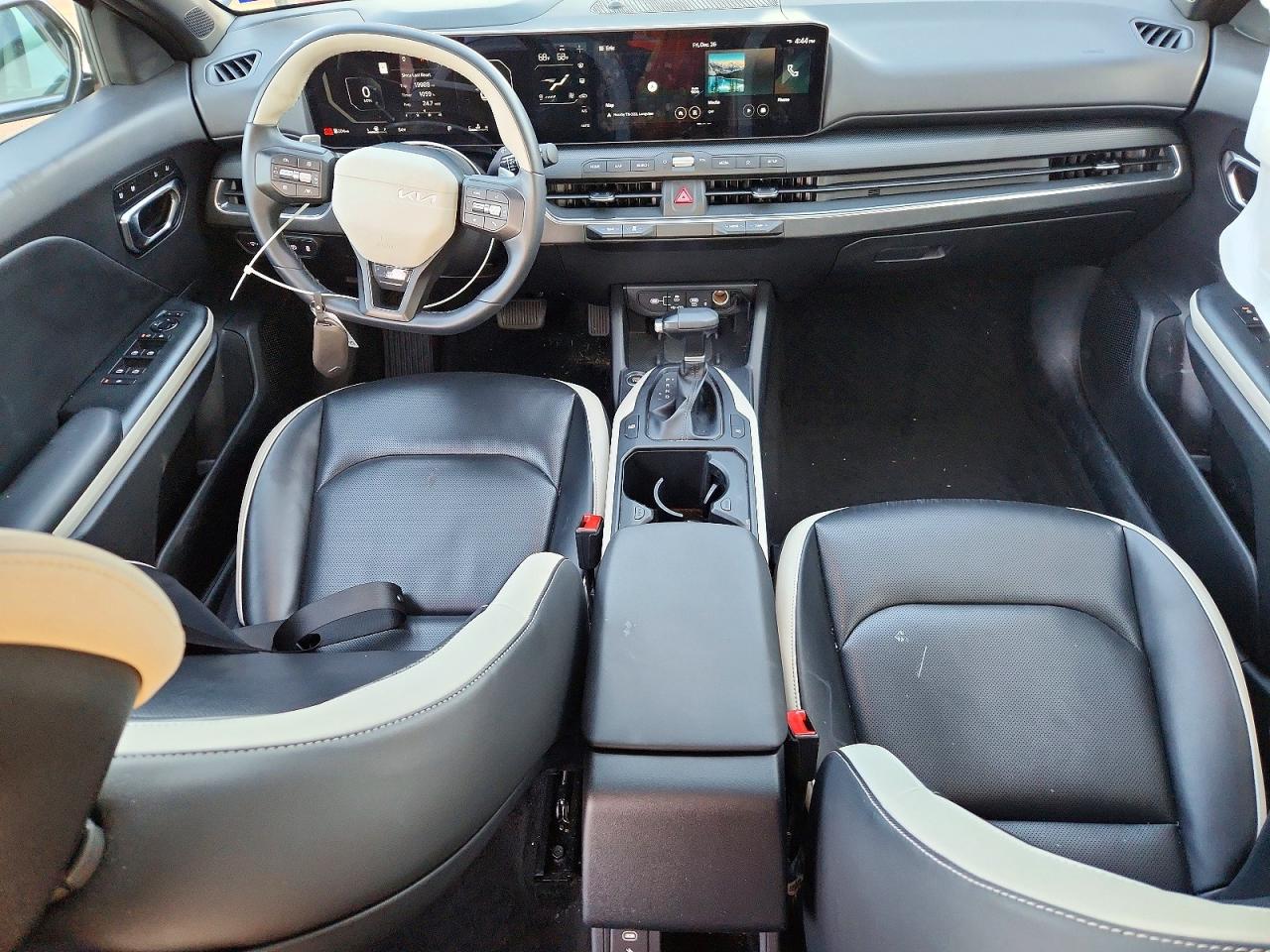 2025 KIA K4 GT LINE photo 8