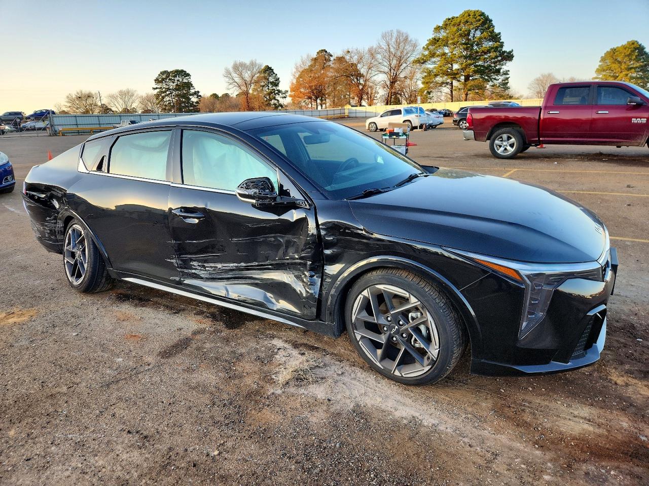 2025 KIA K4 GT LINE photo 4