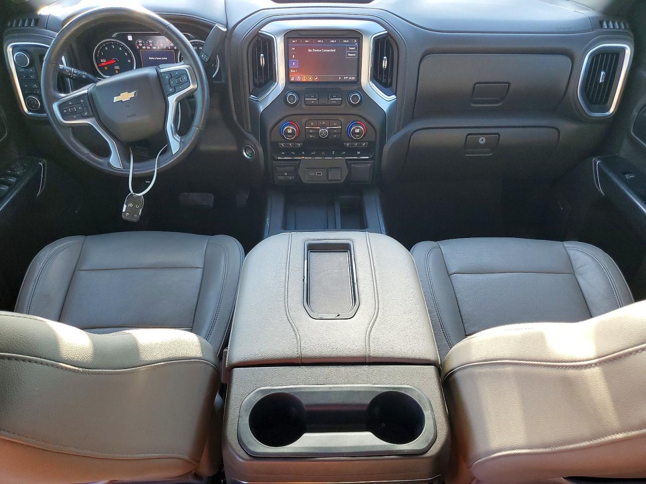 2019 CHEVROLET SILVERADO K1500 LTZ photo 8