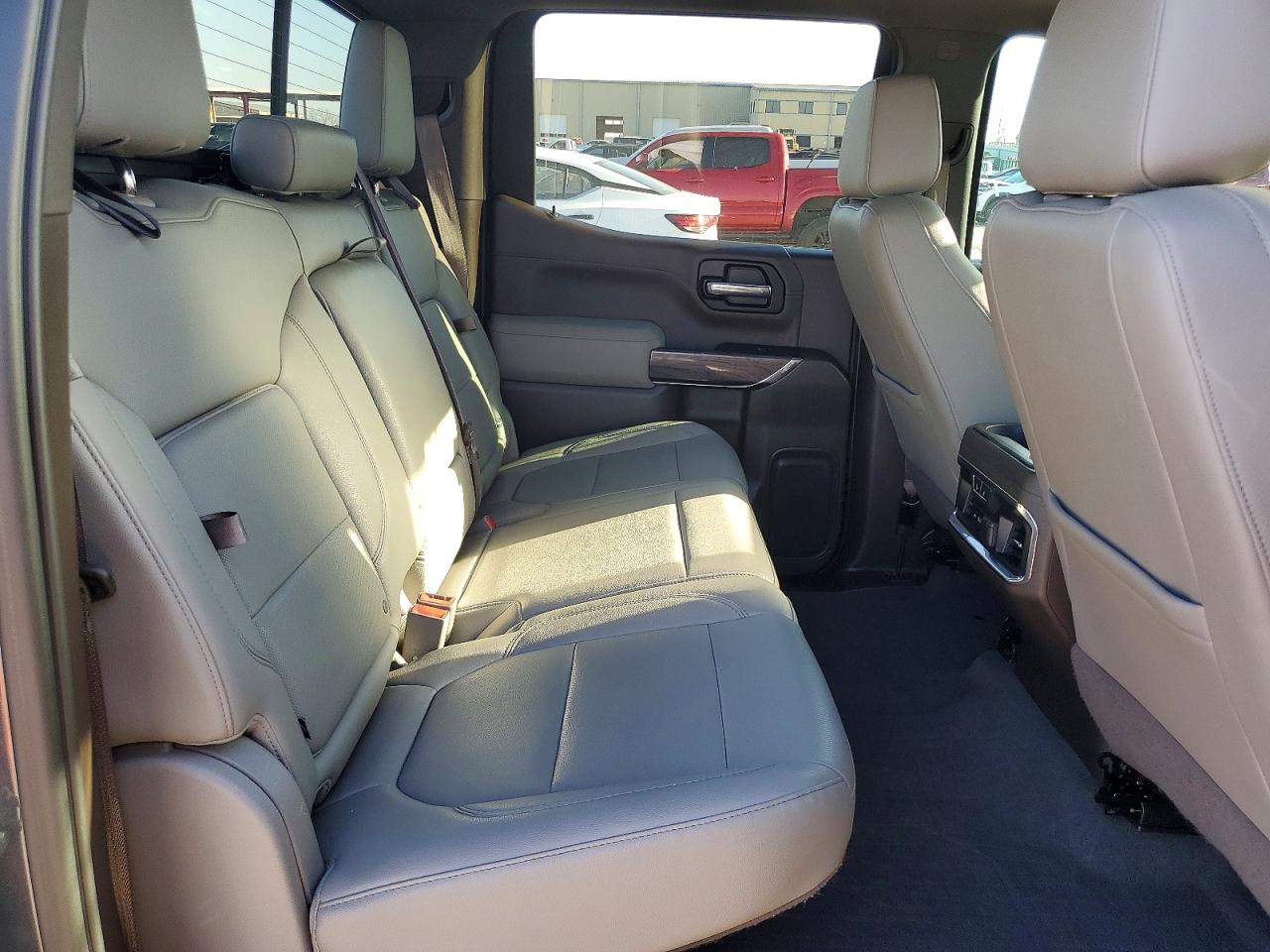 2019 CHEVROLET SILVERADO K1500 LTZ photo 10