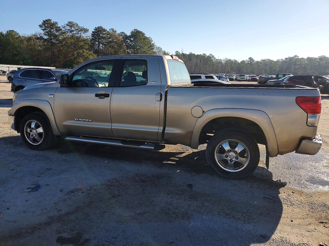 2007 TOYOTA TUNDRA DOUBLE CAB SR5 photo 2