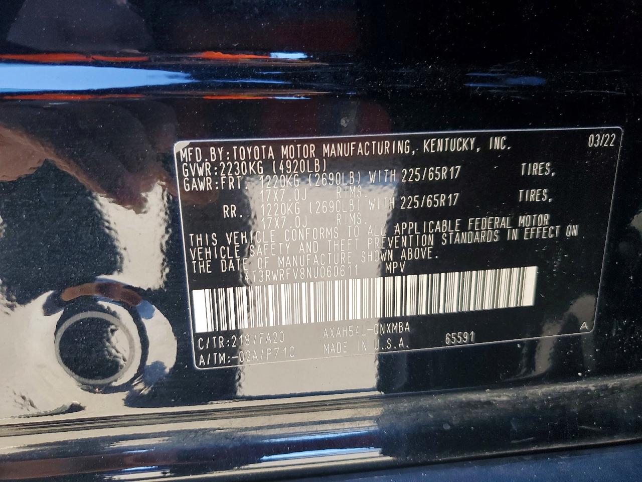 2022 TOYOTA RAV4 XLE photo 25