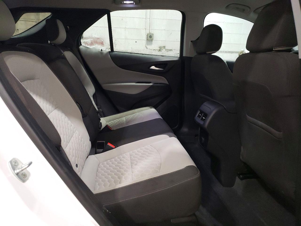 2018 CHEVROLET EQUINOX LS photo 11