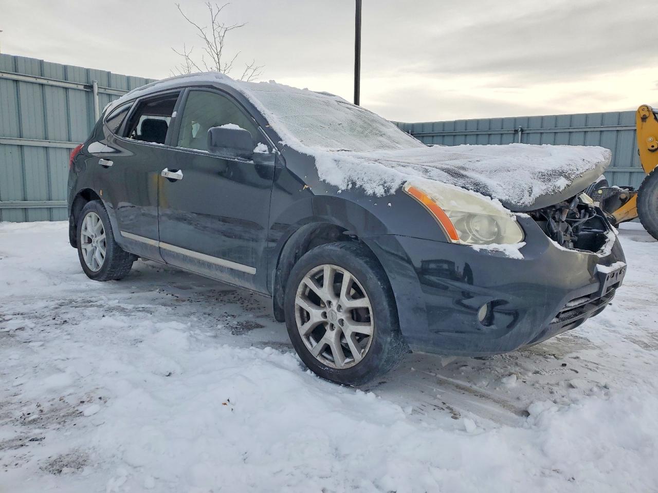 2011 NISSAN ROGUE S photo 4