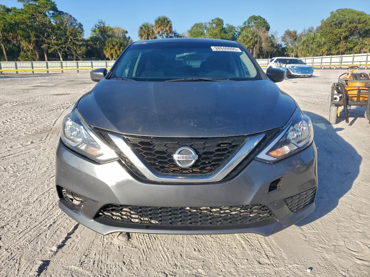 2016 NISSAN SENTRA S photo 5