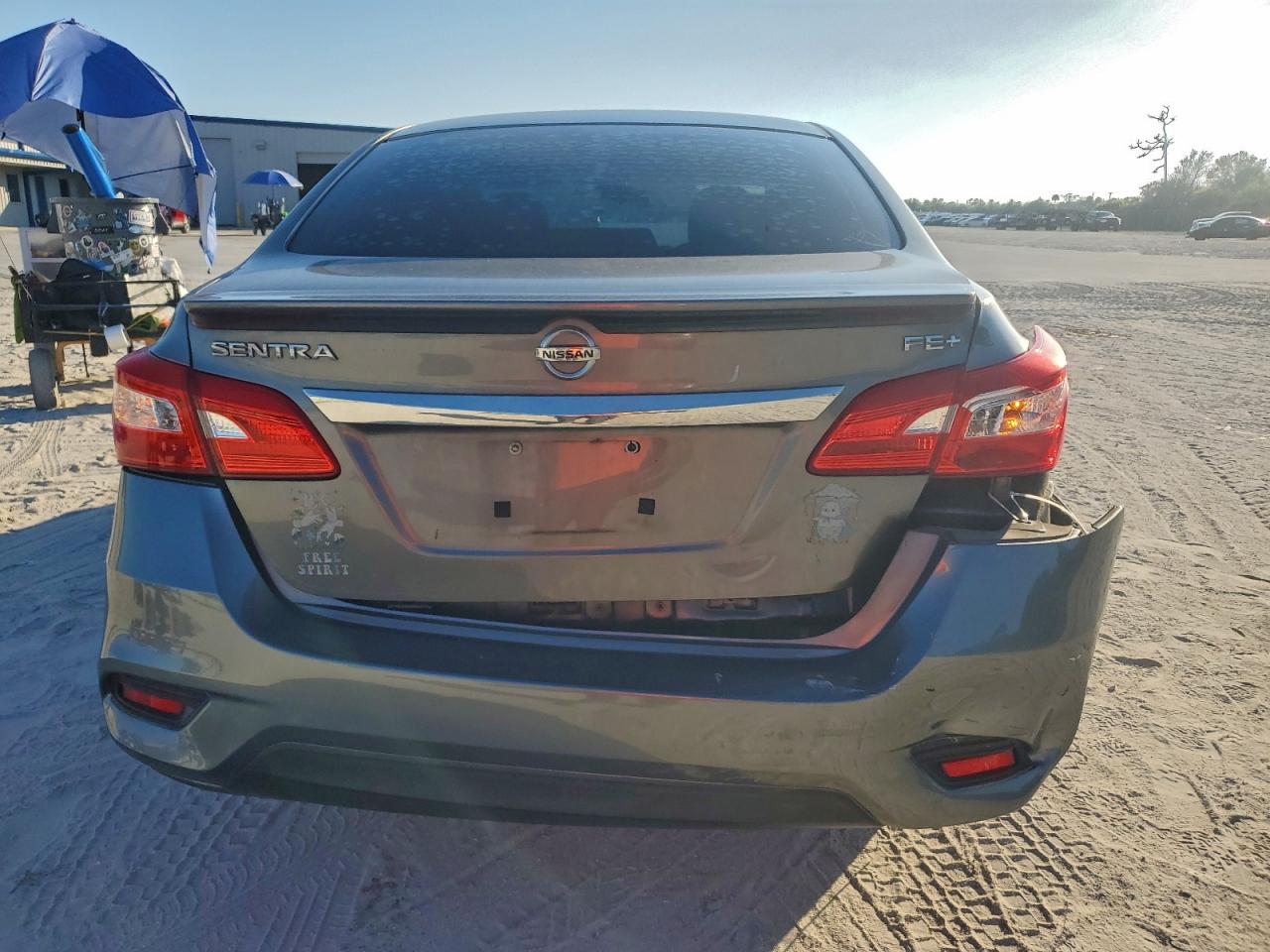 2016 NISSAN SENTRA S photo 6