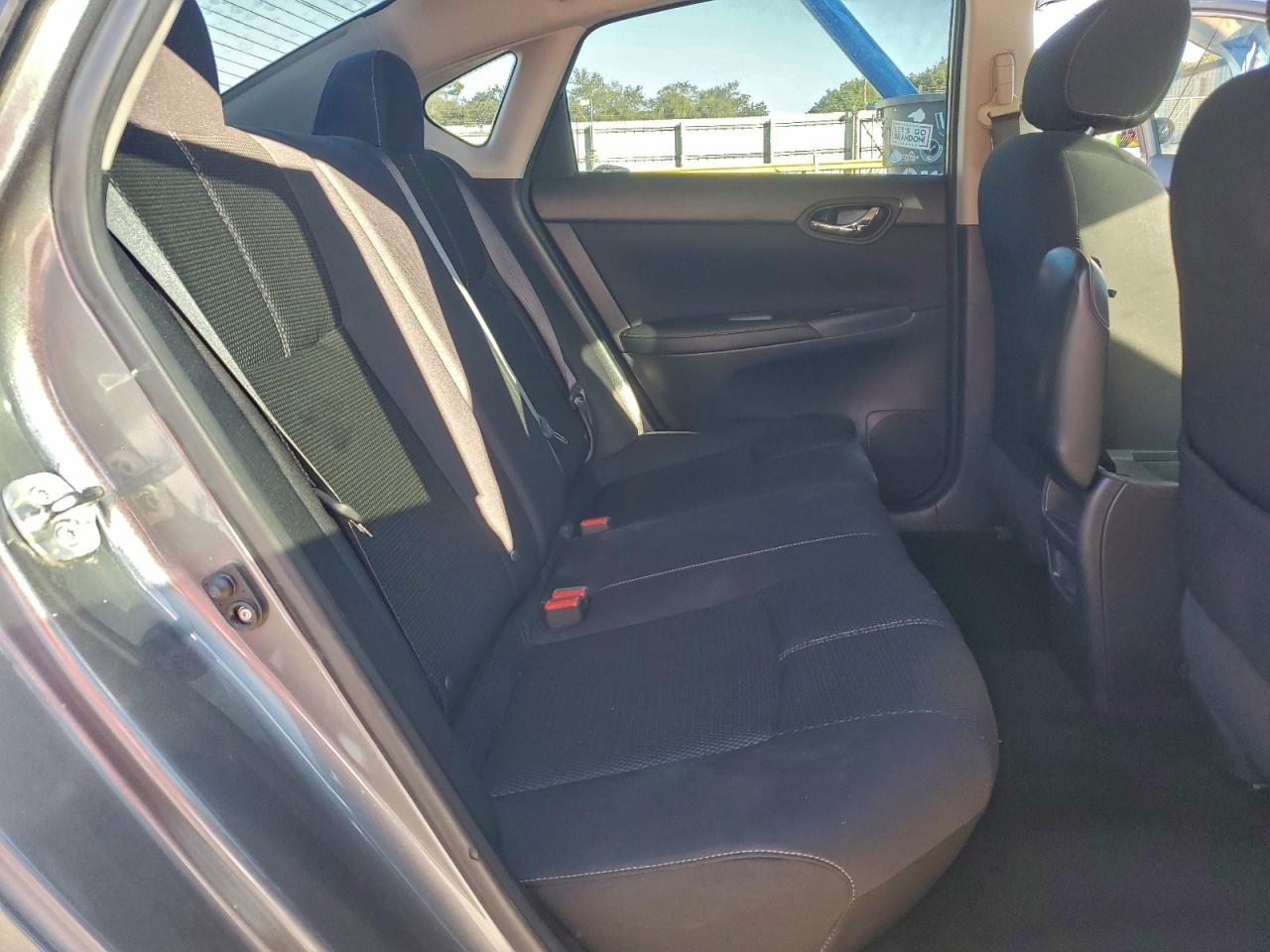 2016 NISSAN SENTRA S photo 10