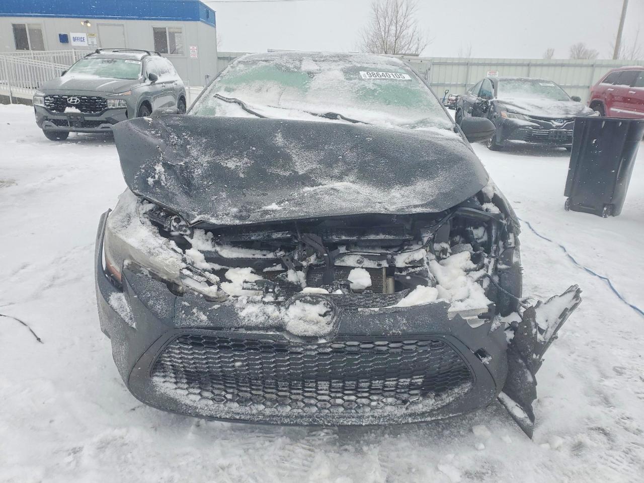 2020 TOYOTA COROLLA LE photo 5