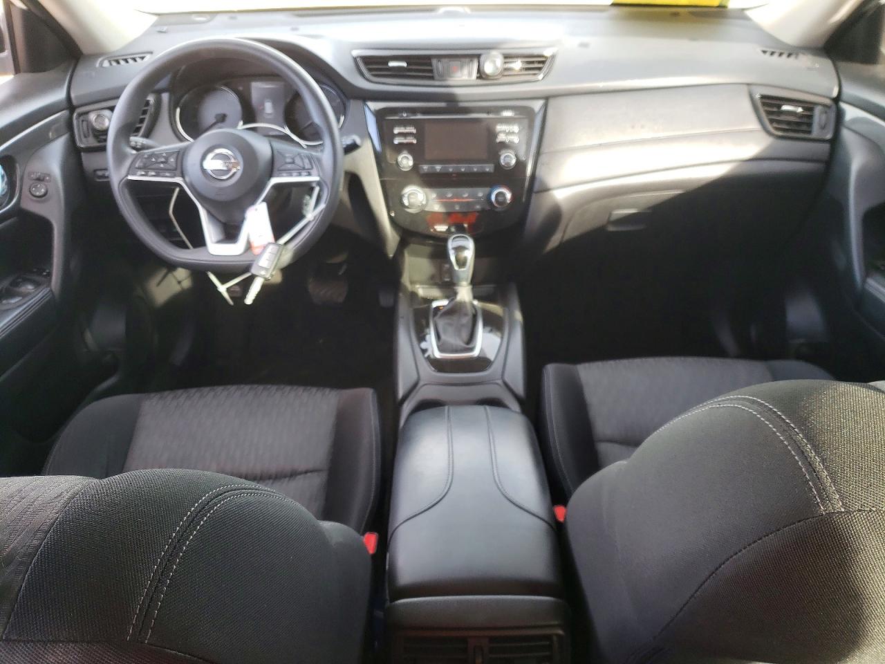 2017 NISSAN ROGUE S photo 8