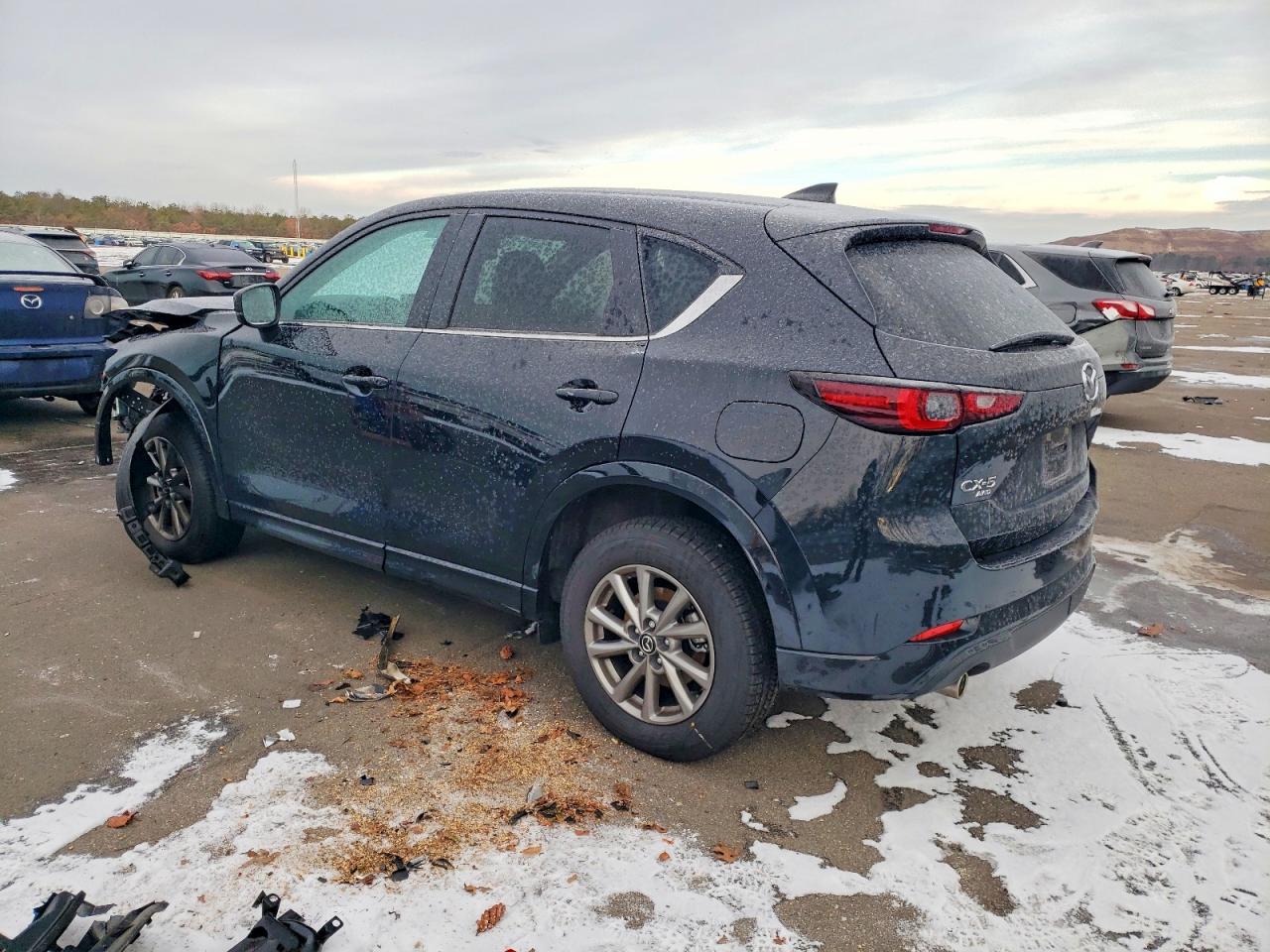 2025 MAZDA CX-5 PREFERRED photo 2