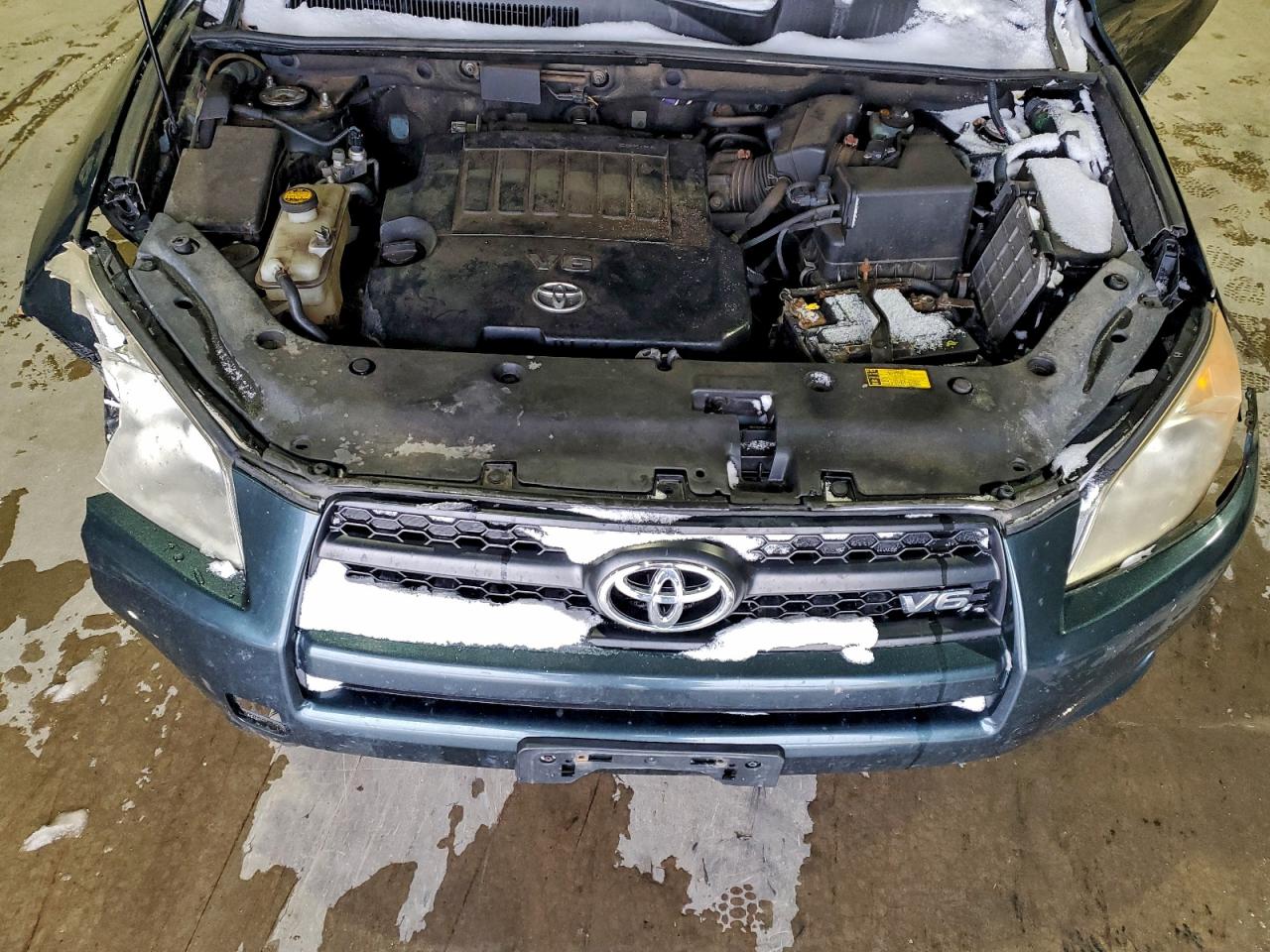 2009 TOYOTA RAV4 photo 12