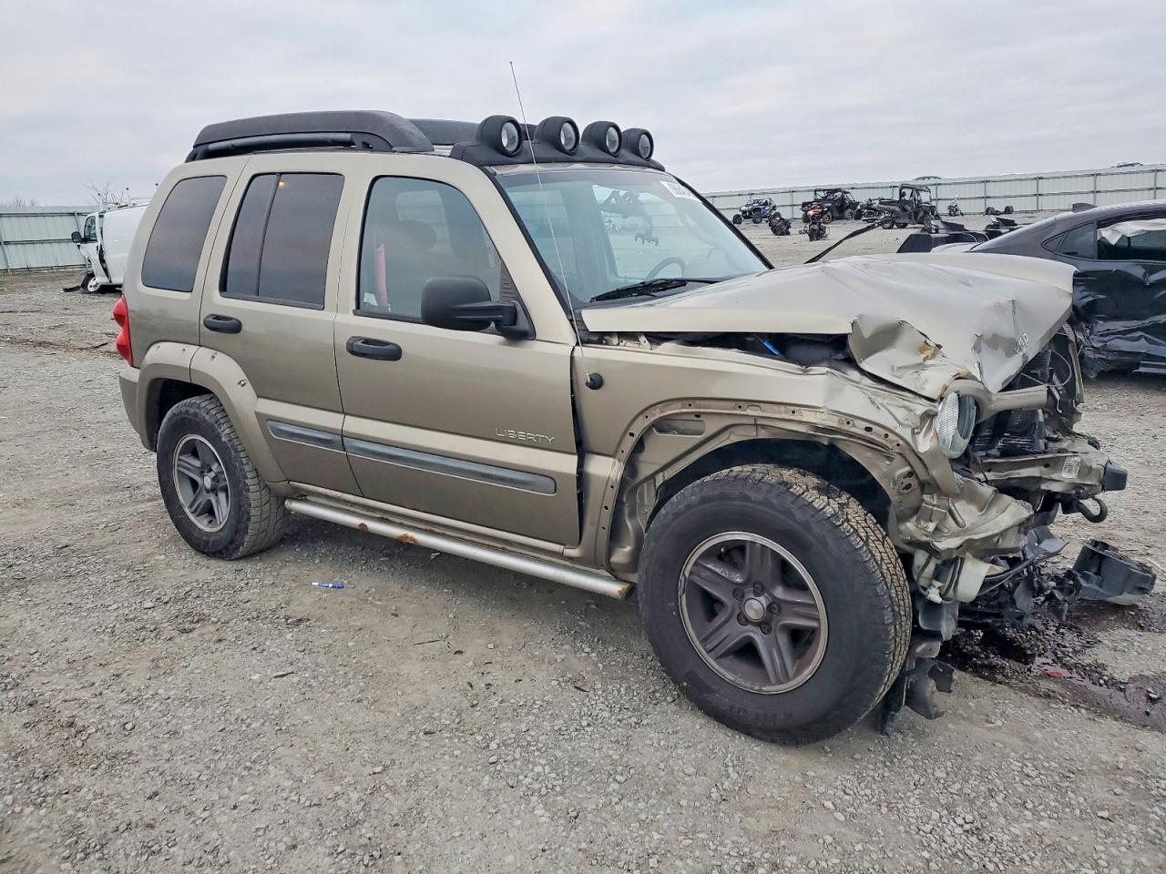 2004 JEEP LIBERTY RENEGADE photo 4