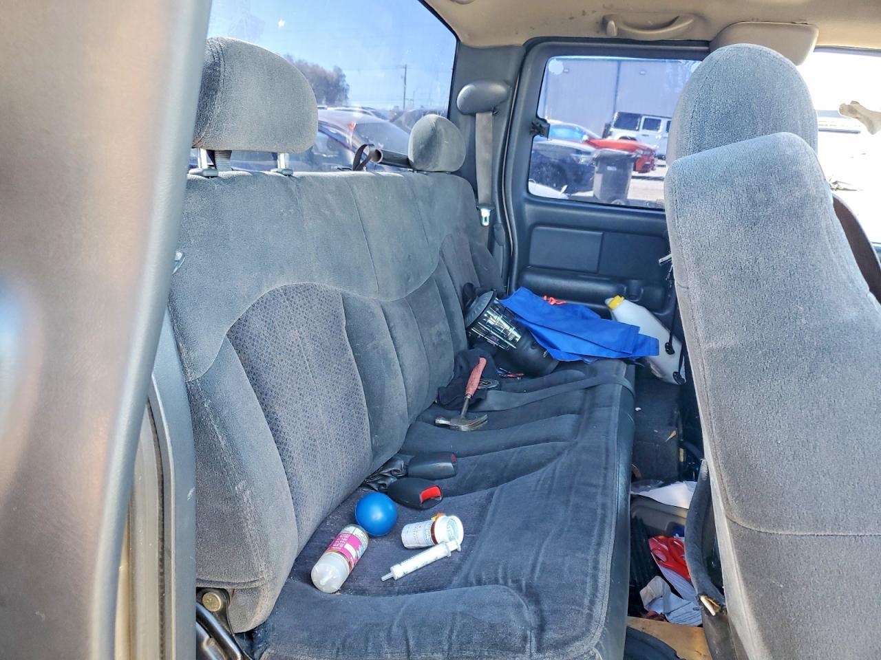2002 CHEVROLET SILVERADO C1500 photo 10