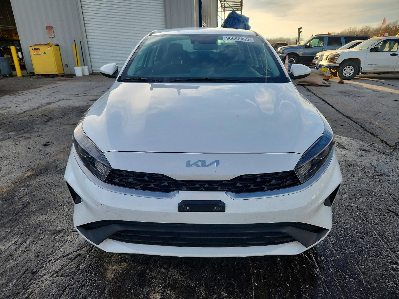 2023 KIA FORTE LXS photo 5