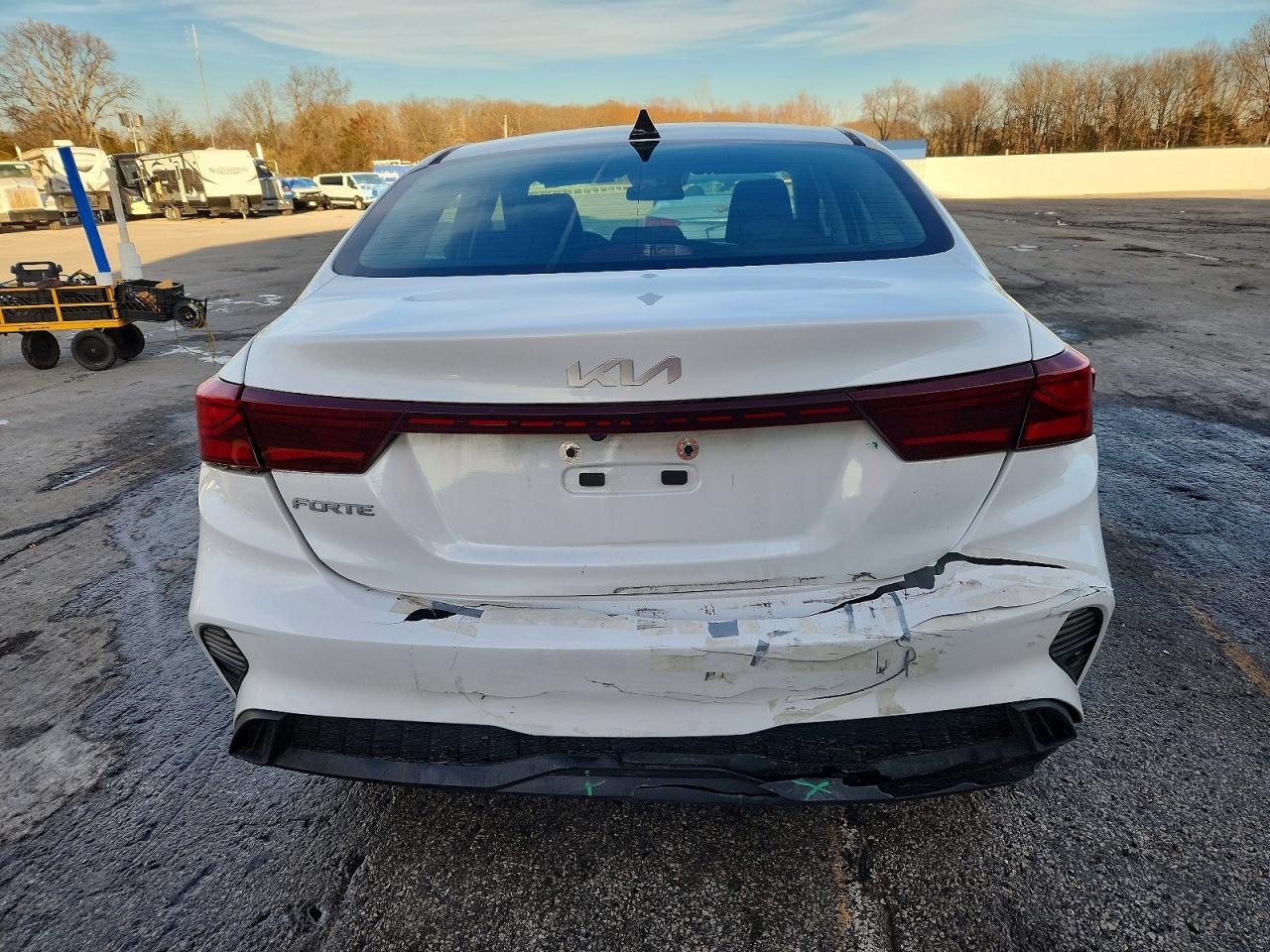 2023 KIA FORTE LXS photo 6