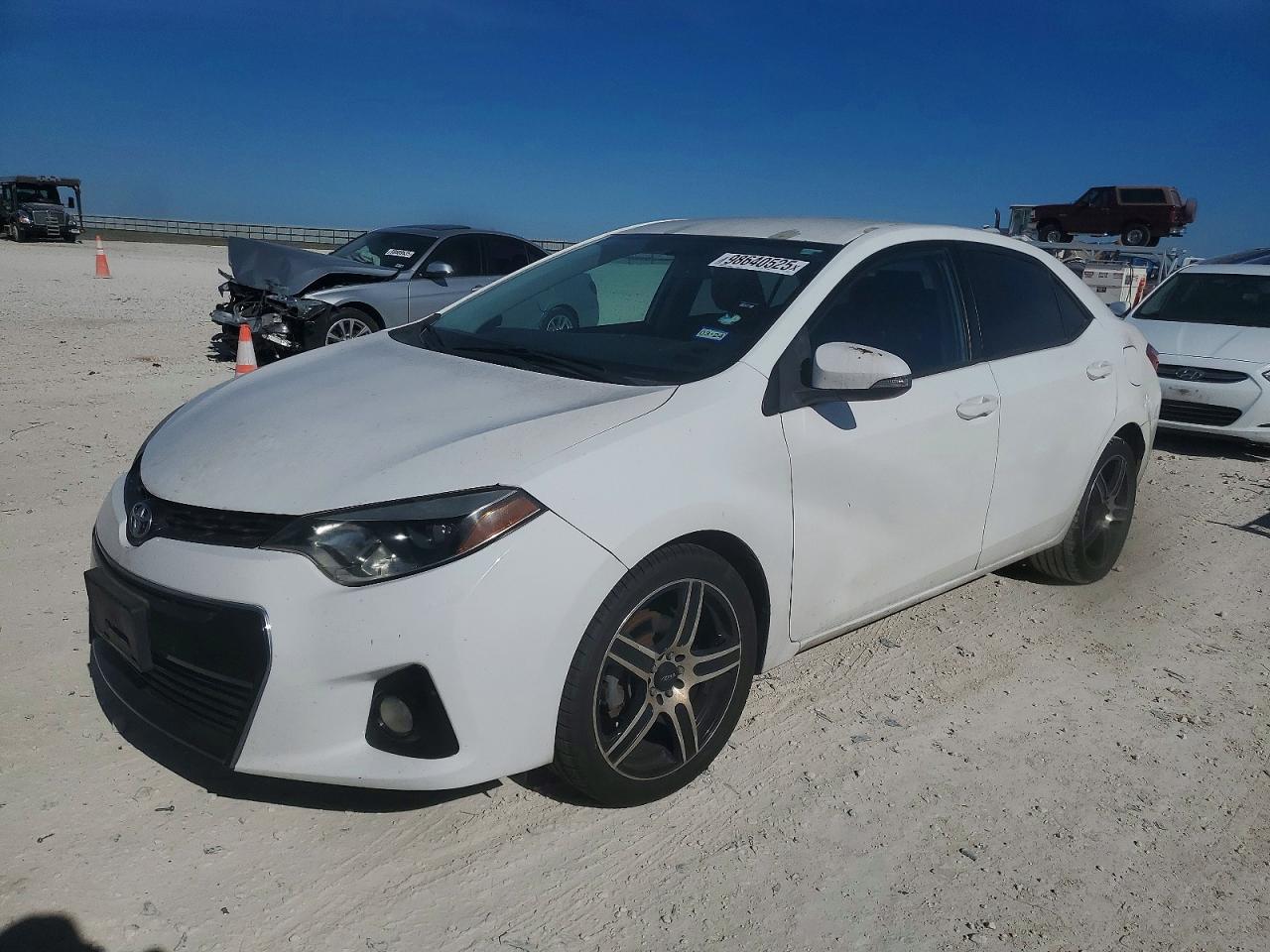 2014 TOYOTA COROLLA