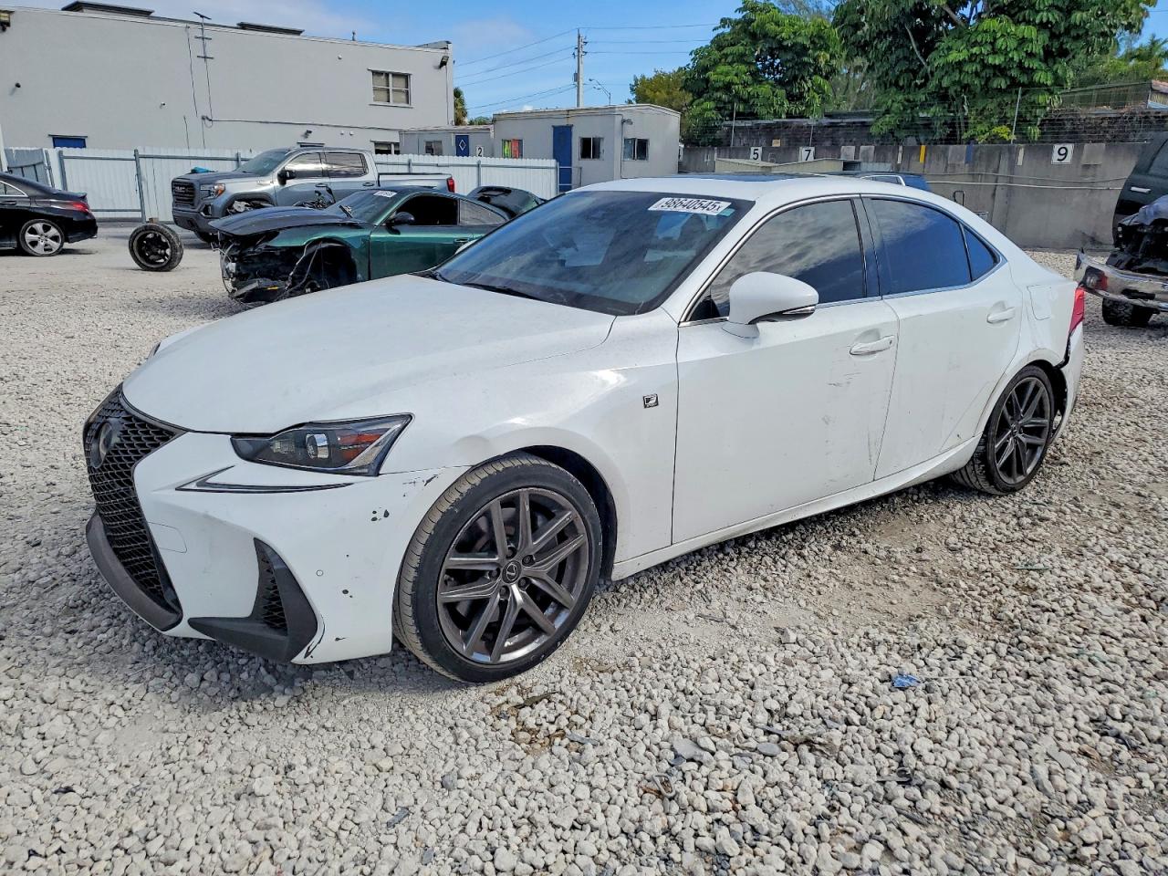 2020 LEXUS IS
