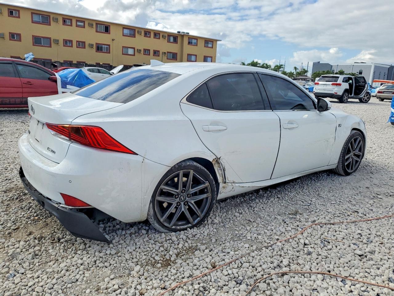 2020 LEXUS IS 300 F SPORT photo 3
