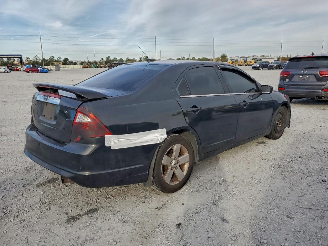2010 FORD FUSION SEL photo 3