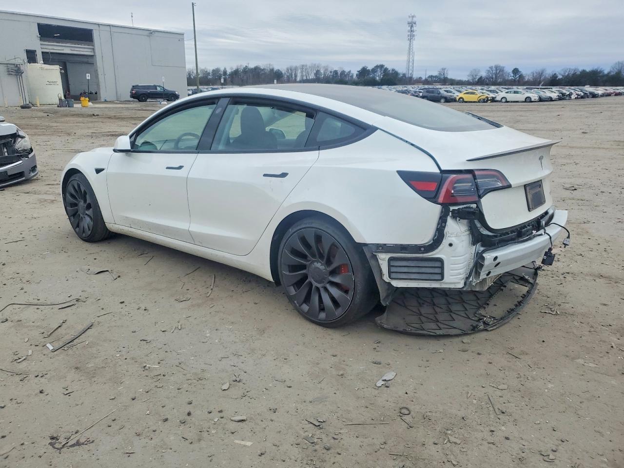2023 TESLA MODEL 3 photo 2