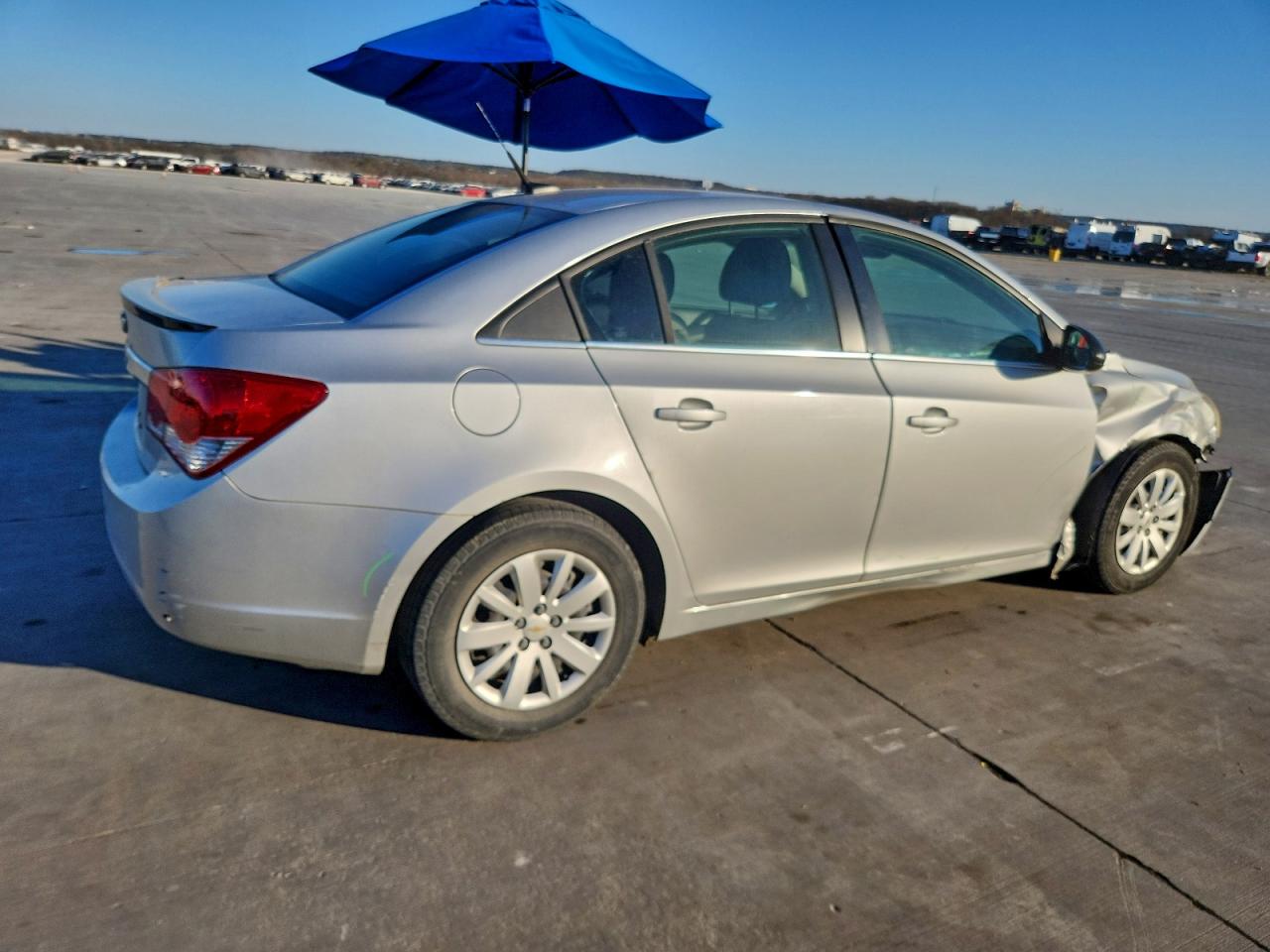 2011 CHEVROLET CRUZE LS photo 3