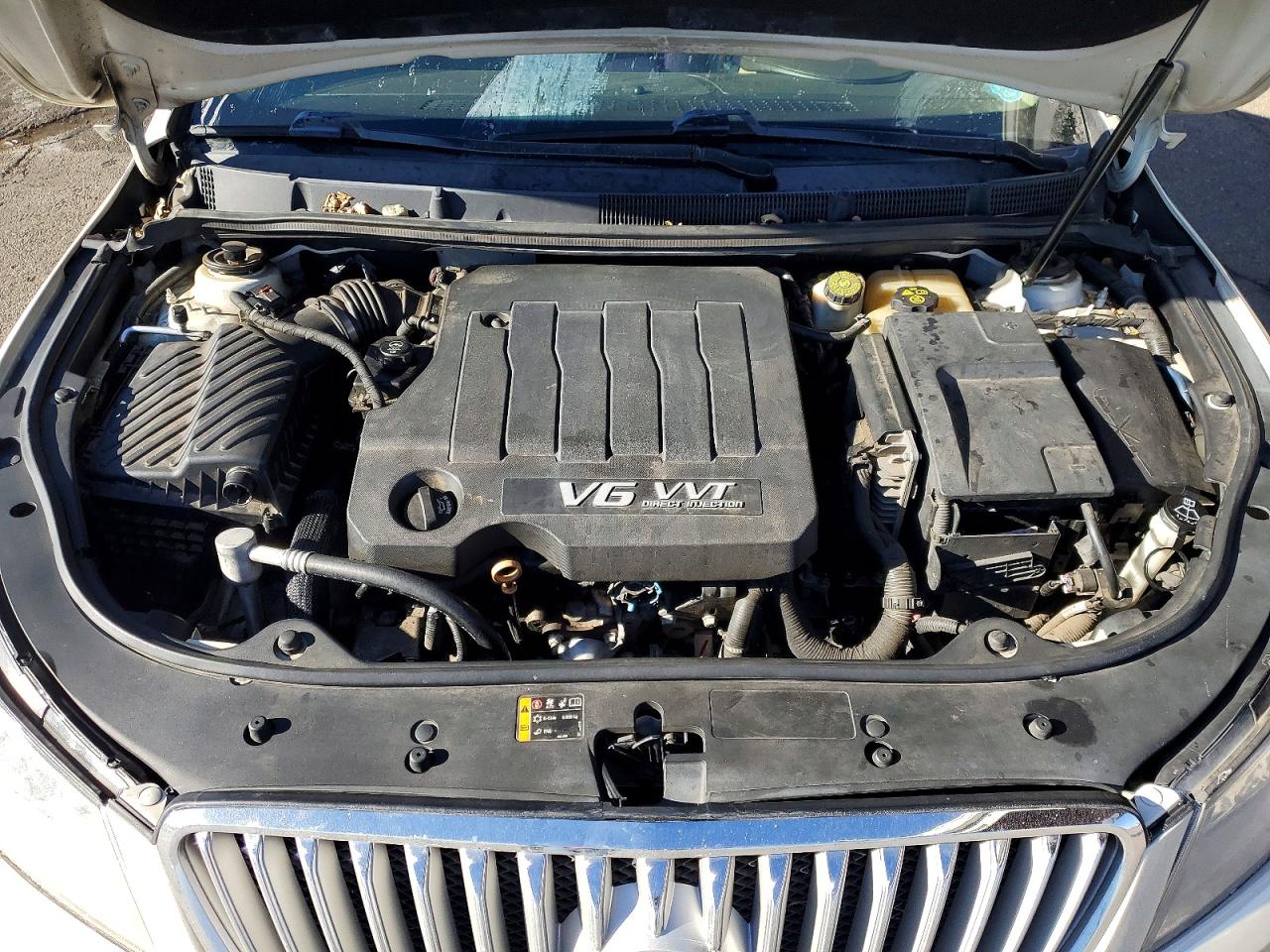 2012 BUICK LACROSSE photo 11