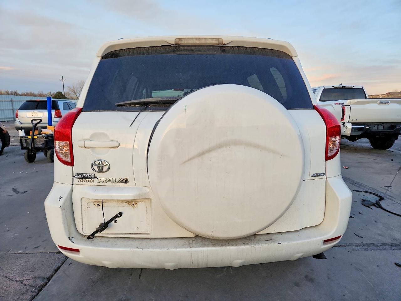 2008 TOYOTA RAV4 photo 6