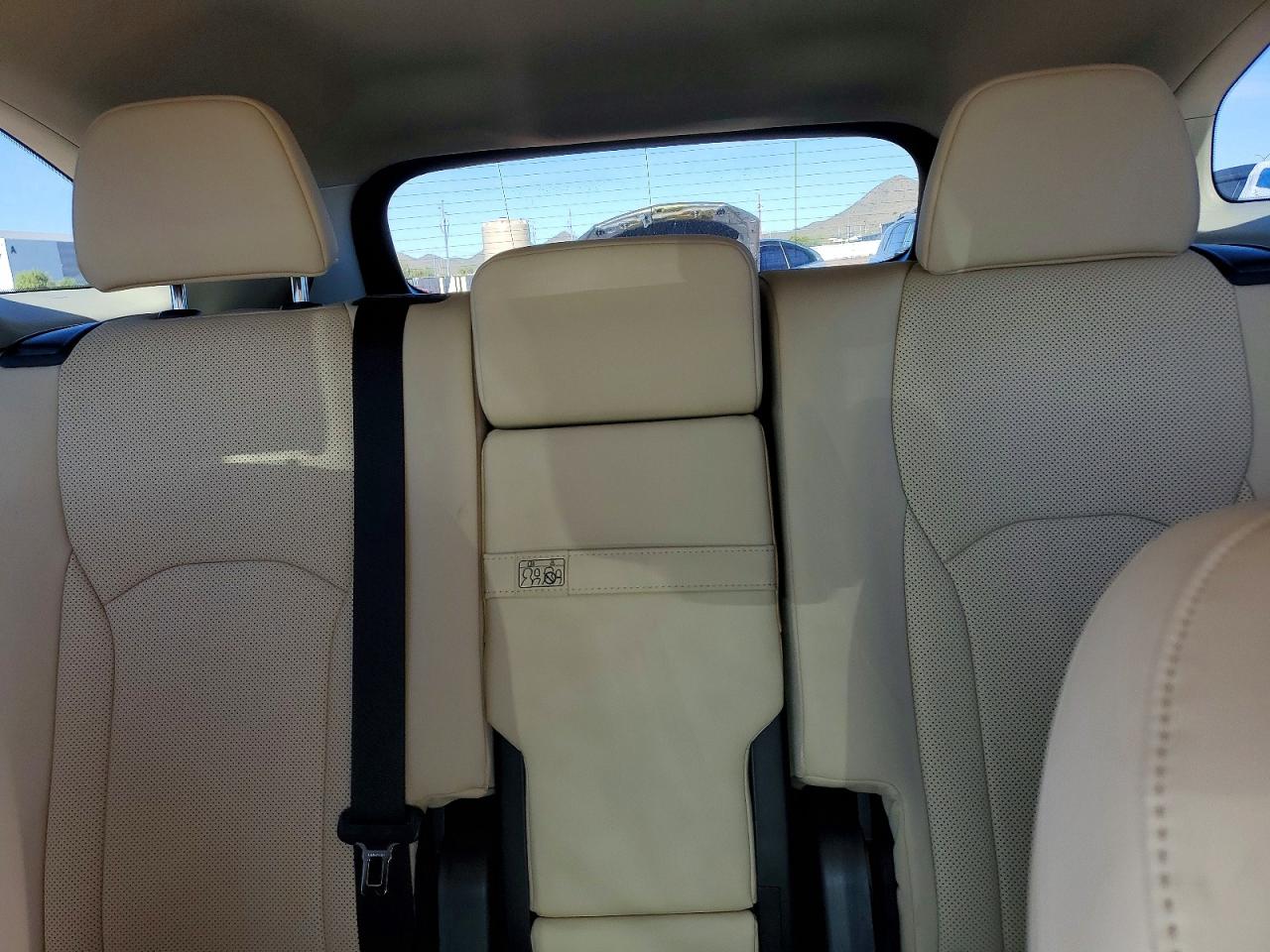 2022 LEXUS RX 350 L photo 10
