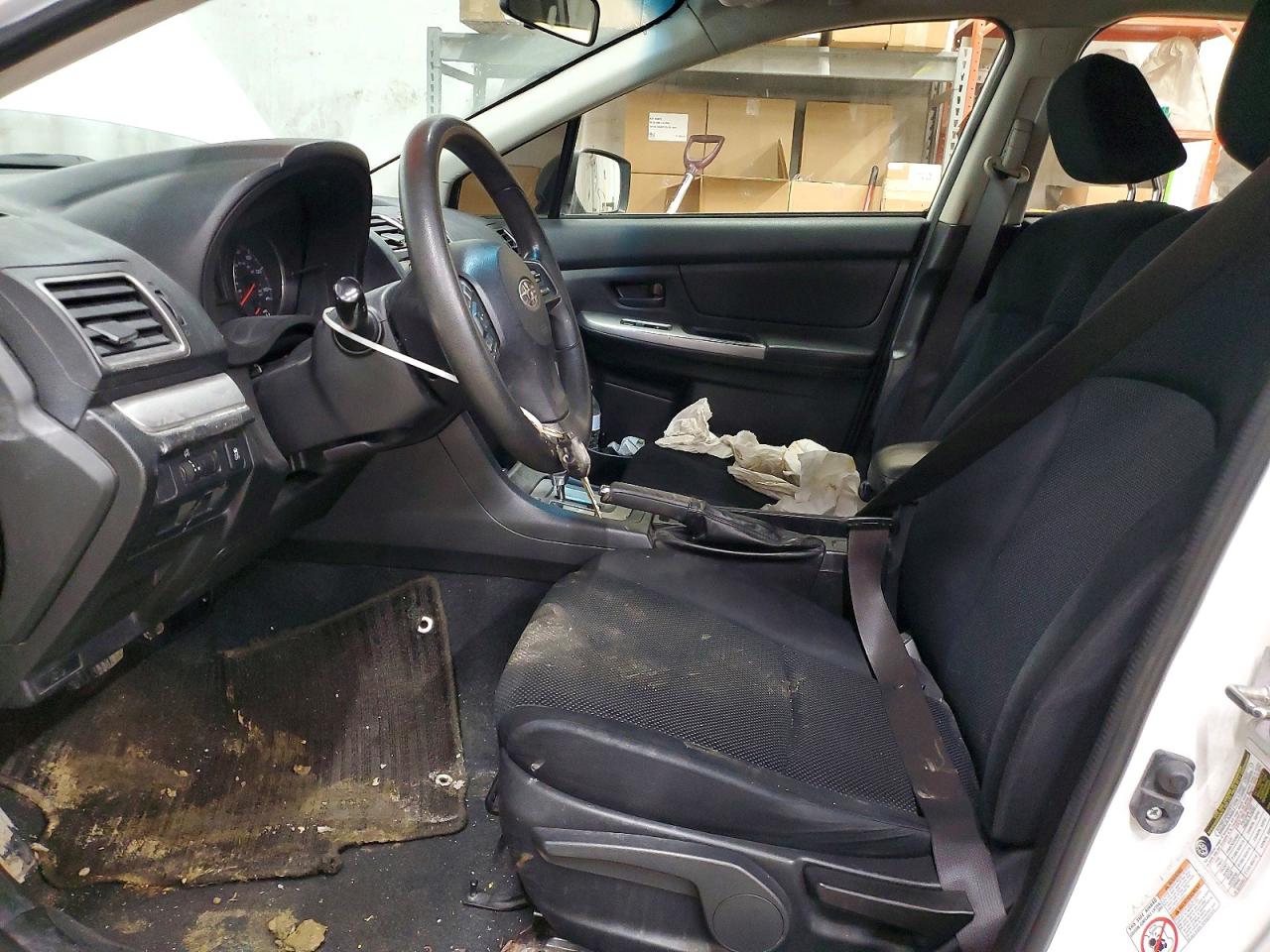 2015 SUBARU IMPREZA photo 13