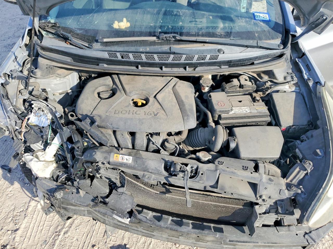 2016 HYUNDAI ELANTRA SE photo 11