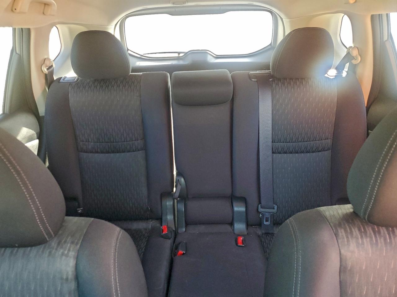 2019 NISSAN ROGUE S photo 10