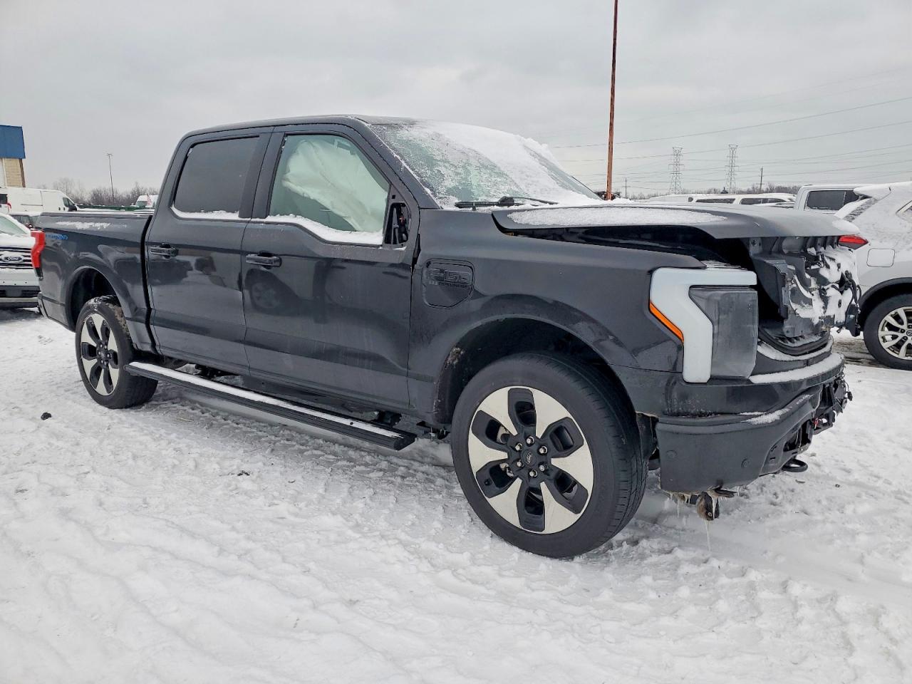 2023 FORD F150 LIGHTNING PRO photo 4