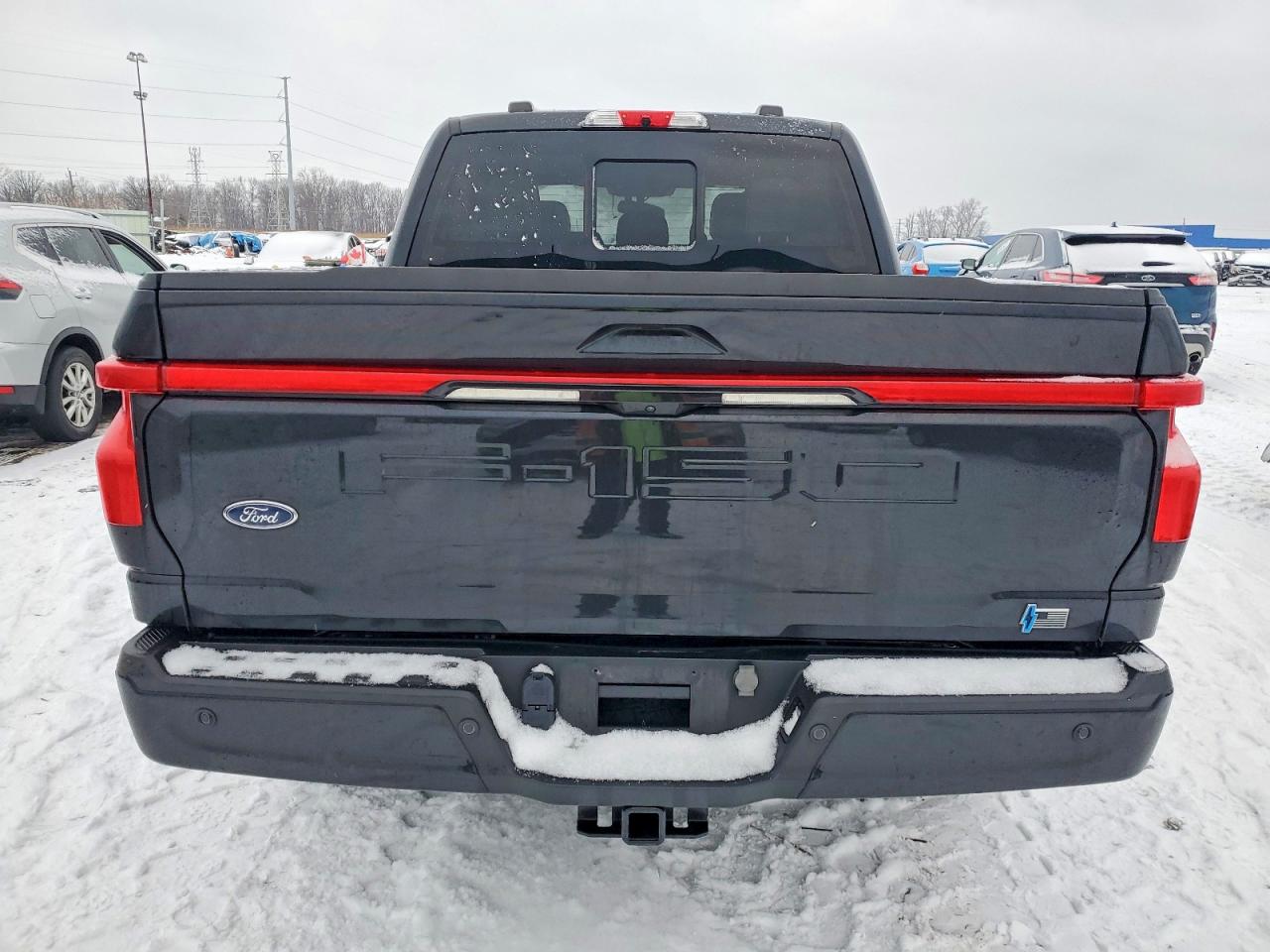 2023 FORD F150 LIGHTNING PRO photo 6