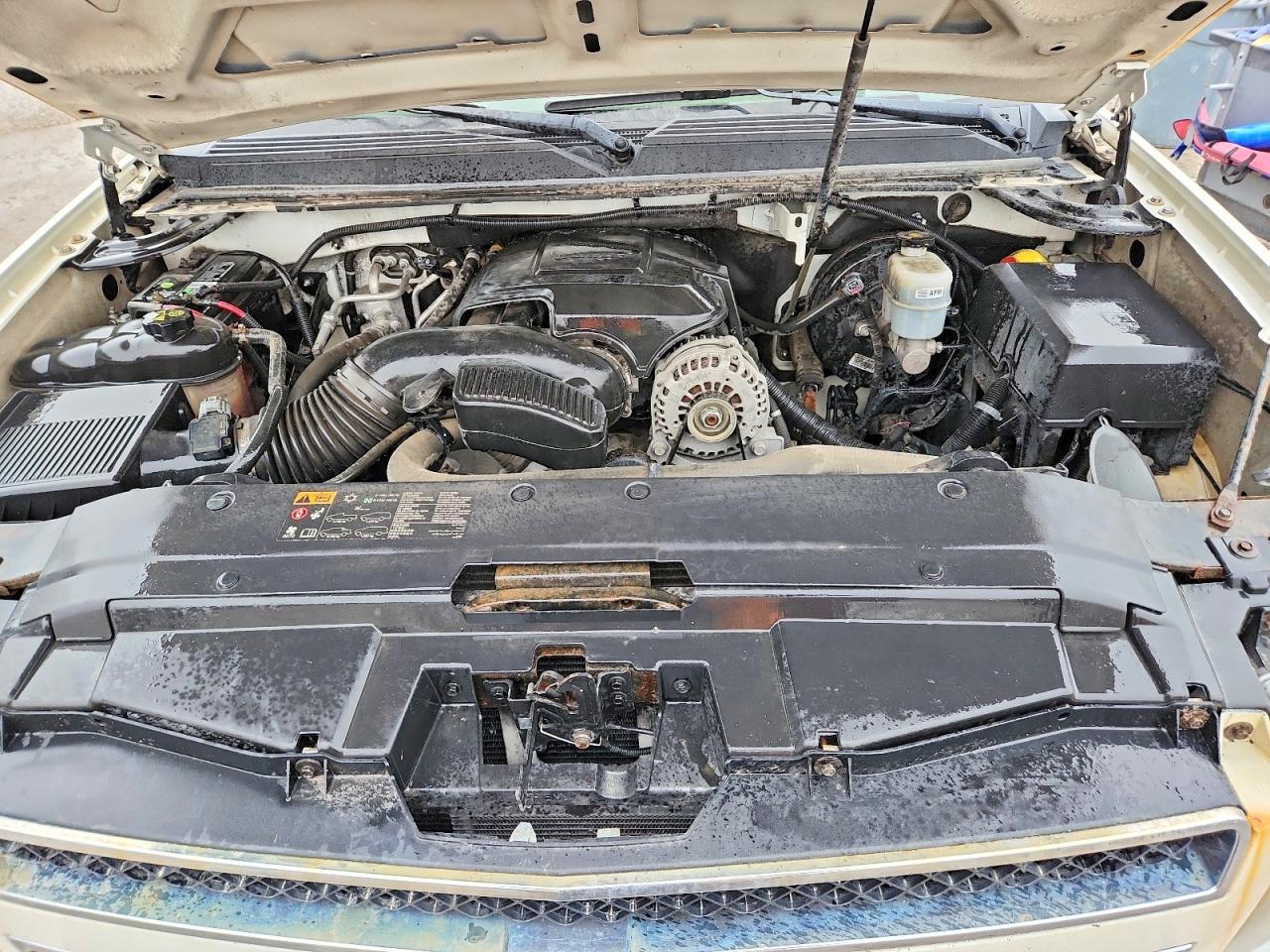 2012 CHEVROLET SUBURBAN C1500 LTZ photo 11