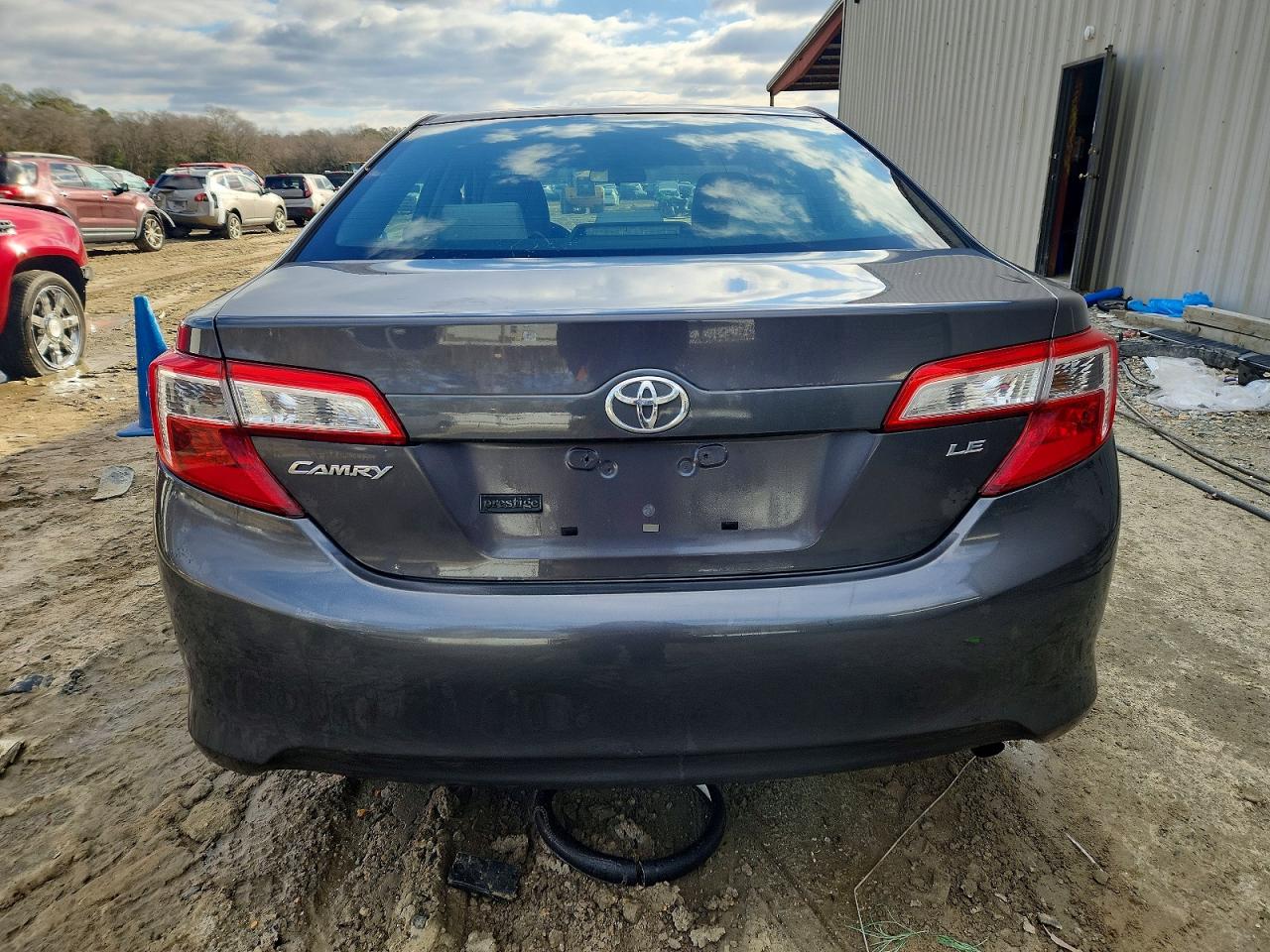 2012 TOYOTA CAMRY LE photo 6