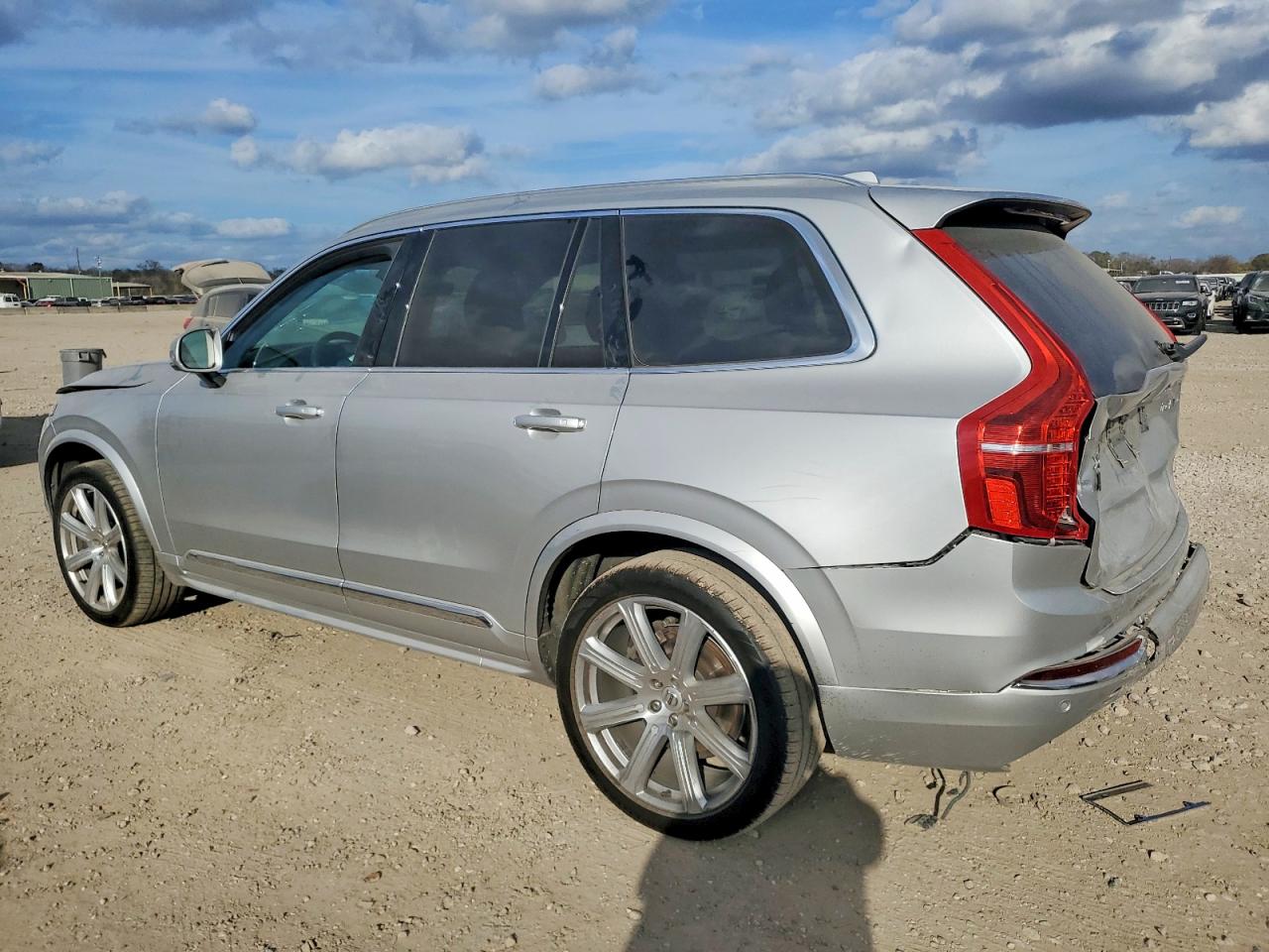 2019 VOLVO XC90 T6 INSCRIPTION photo 2