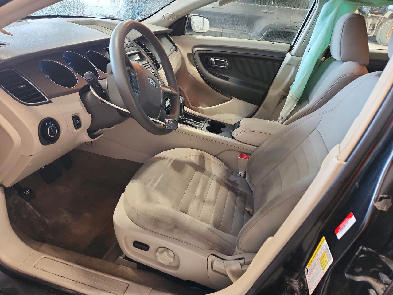 2011 FORD TAURUS SE photo 7