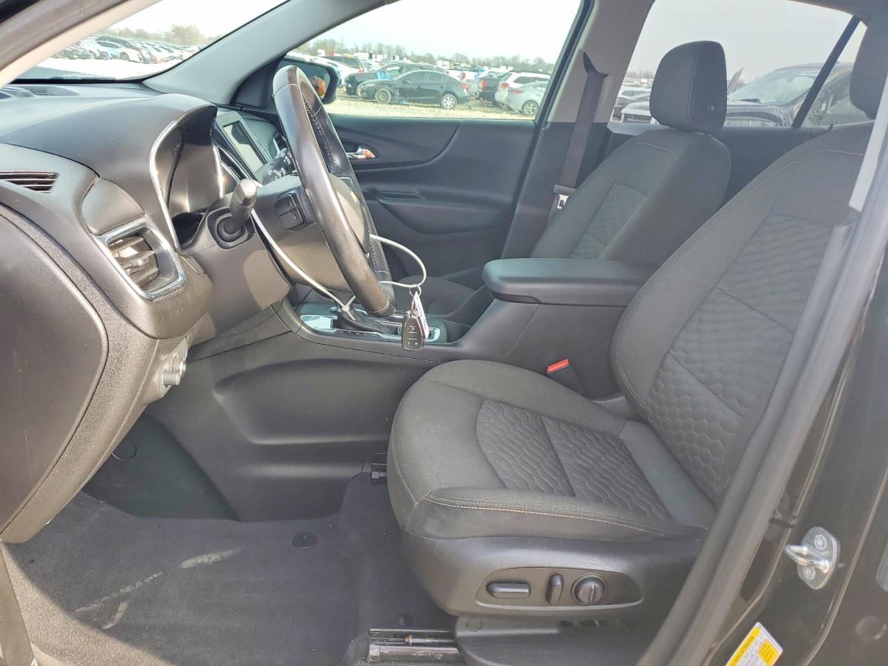 2019 CHEVROLET EQUINOX LT photo 7