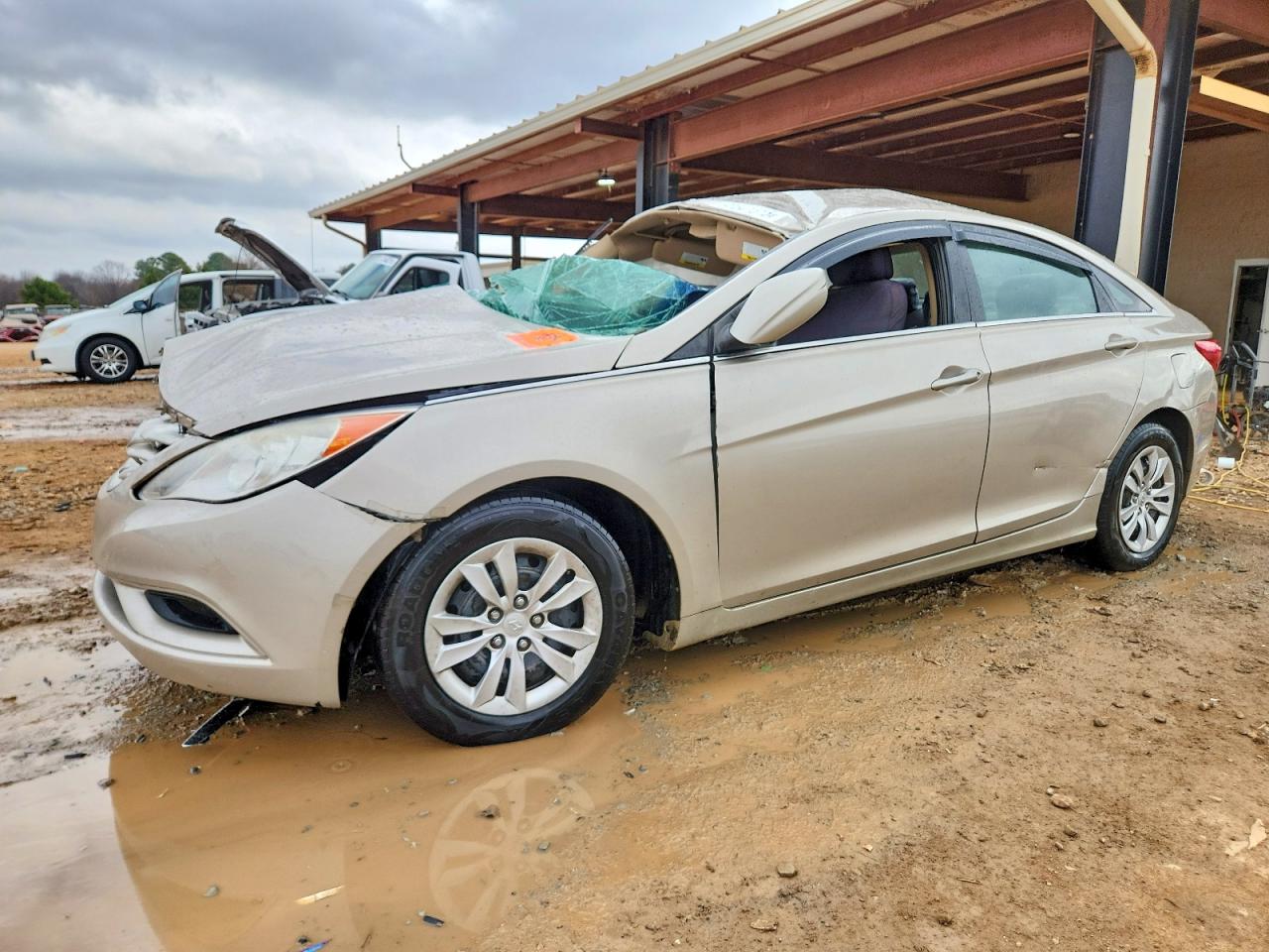 2011 HYUNDAI SONATA