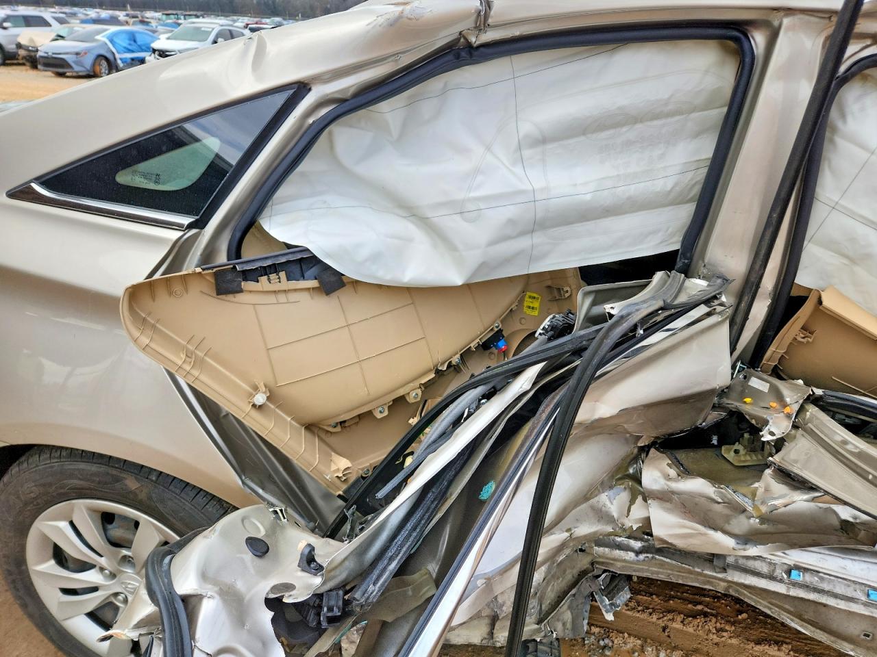 2011 HYUNDAI SONATA GLS photo 10