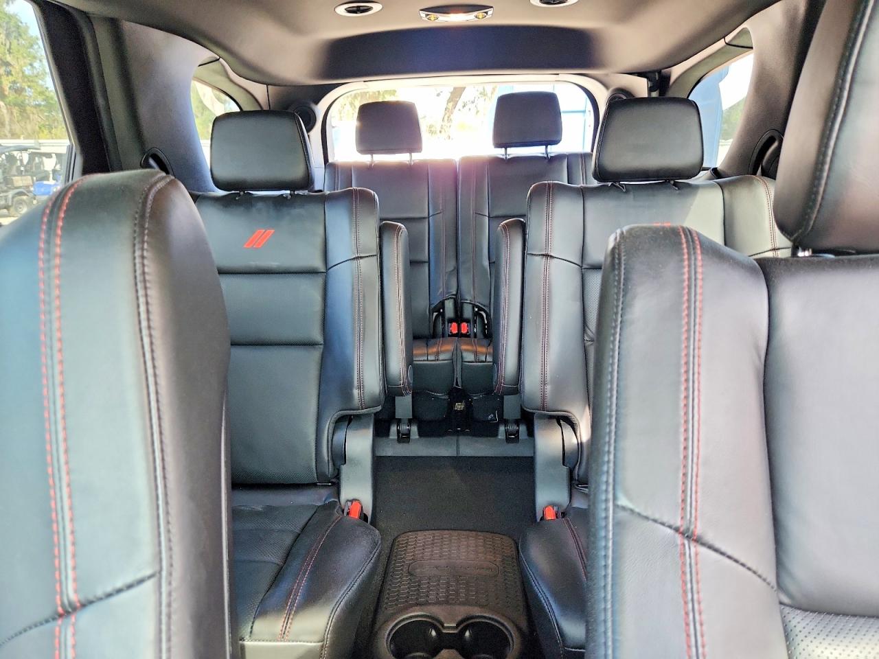 2025 DODGE DURANGO R/T photo 10