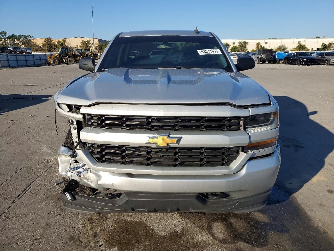 2018 CHEVROLET SILVERADO K1500 CUSTOM photo 5