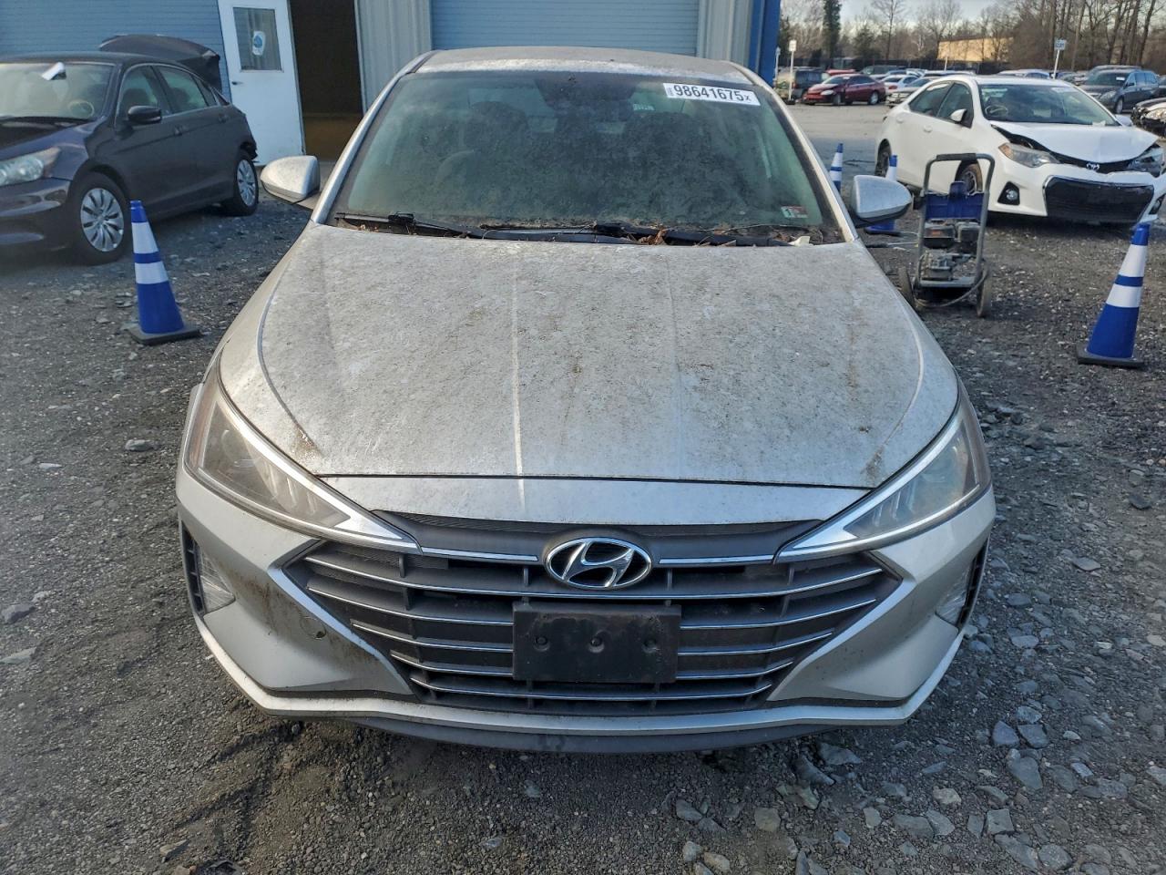 2019 HYUNDAI ELANTRA SEL photo 5