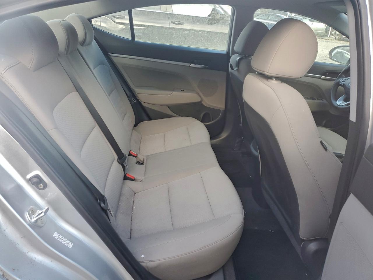 2019 HYUNDAI ELANTRA SEL photo 10