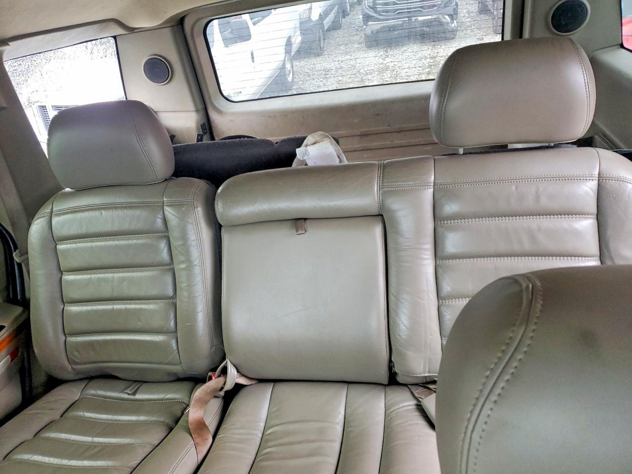 2003 HUMMER H2 photo 10
