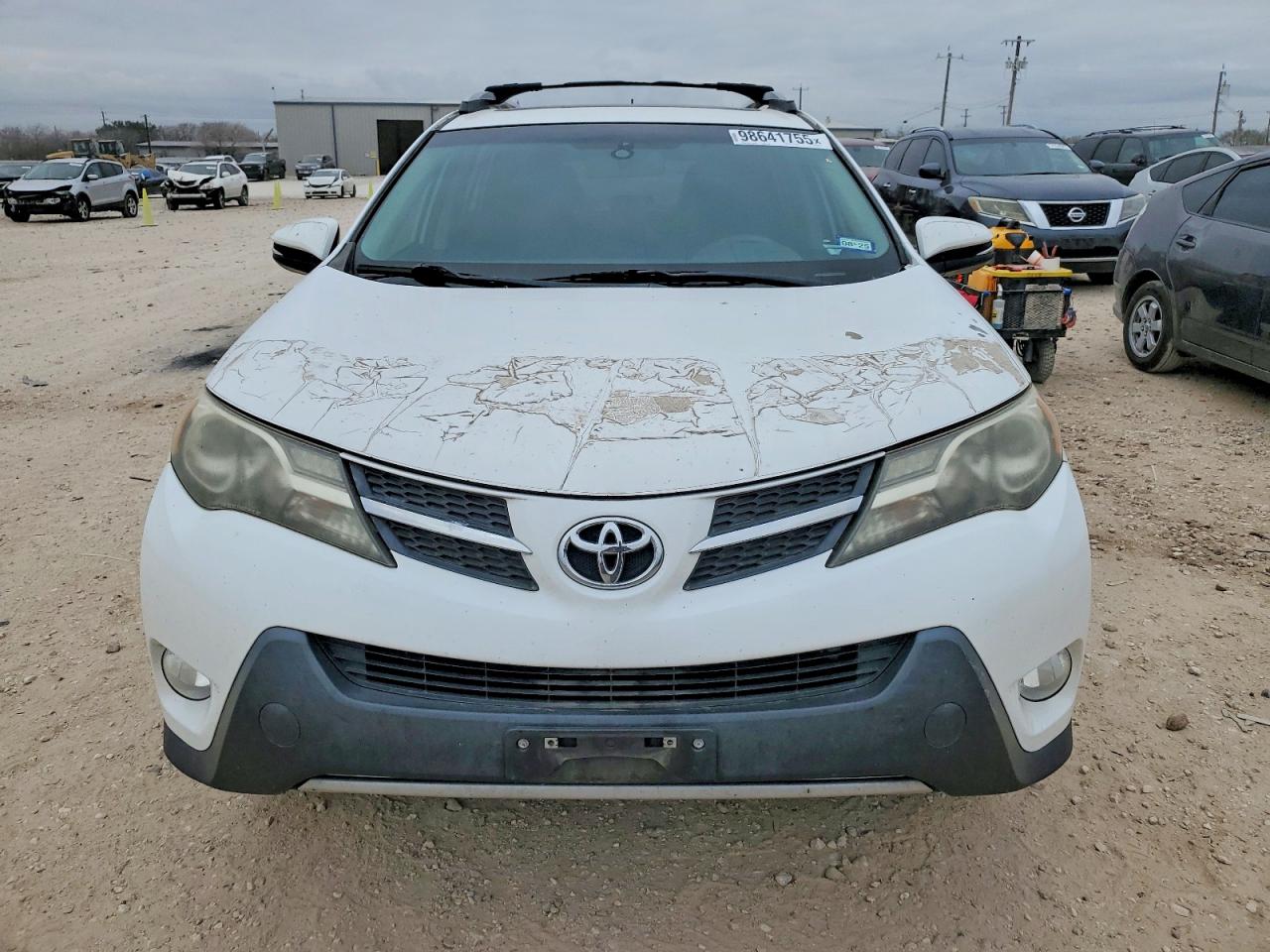2014 TOYOTA RAV4 XLE photo 5