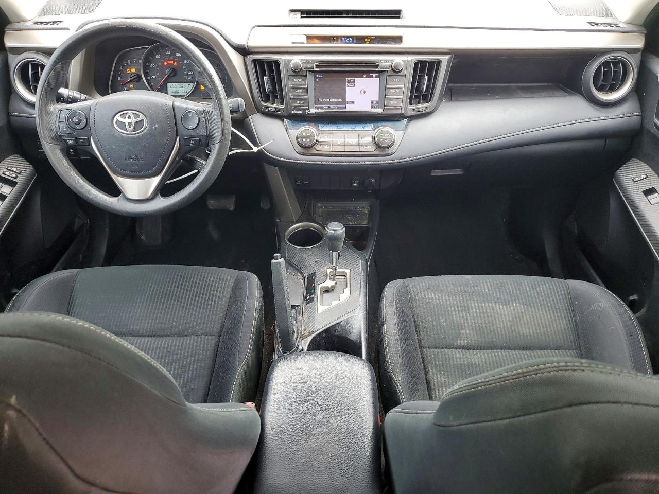 2014 TOYOTA RAV4 XLE photo 8