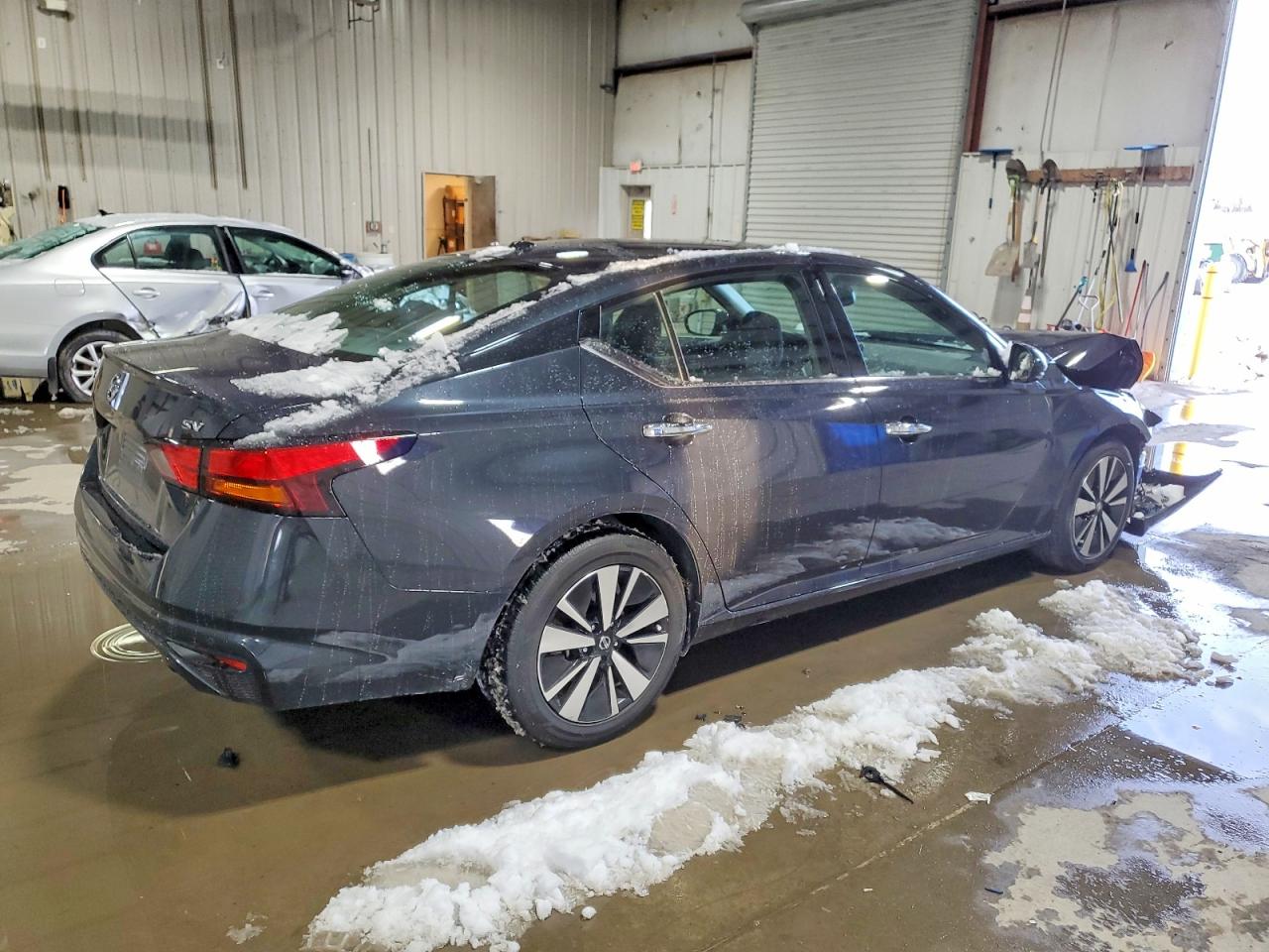 2019 NISSAN ALTIMA SV photo 3