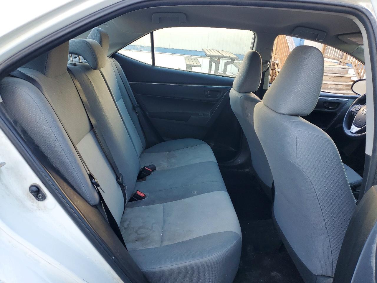 2016 TOYOTA COROLLA L photo 10